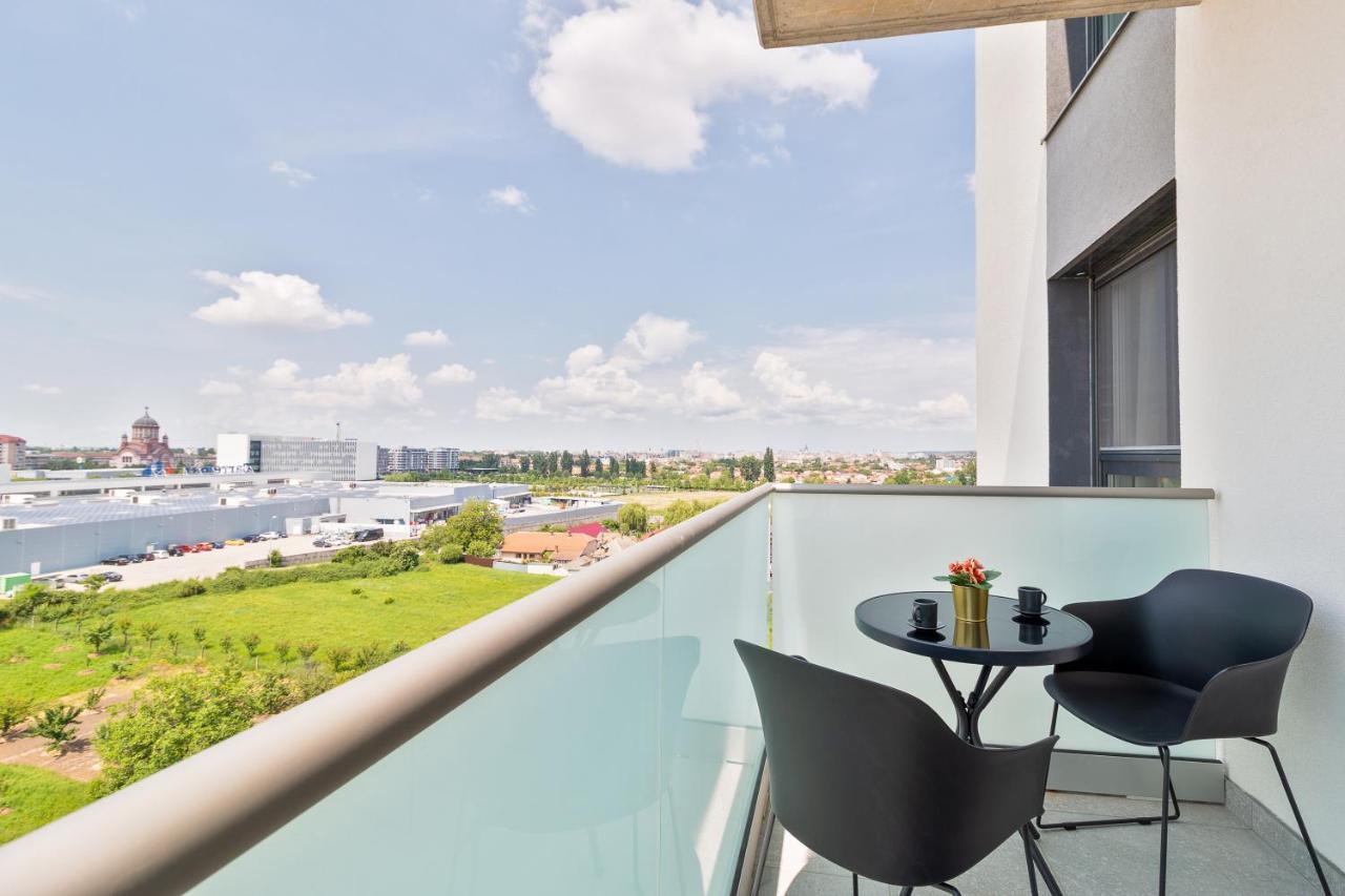 Grand Hill Flats Apartment Oradea Exterior photo